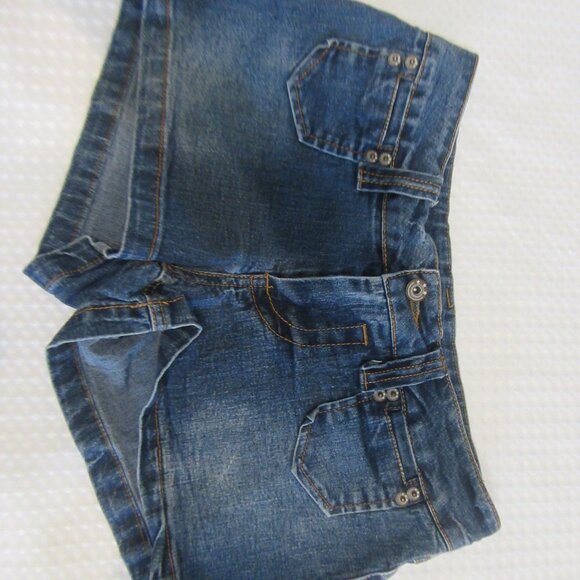 Ladies Short Shorts 725 As Is - Picture 7 of 13